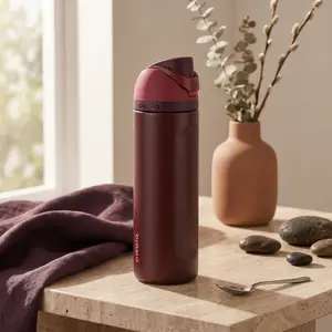 [NEW] Owala FreeSip 32oz Black Cherry Water Bottle (945ml)