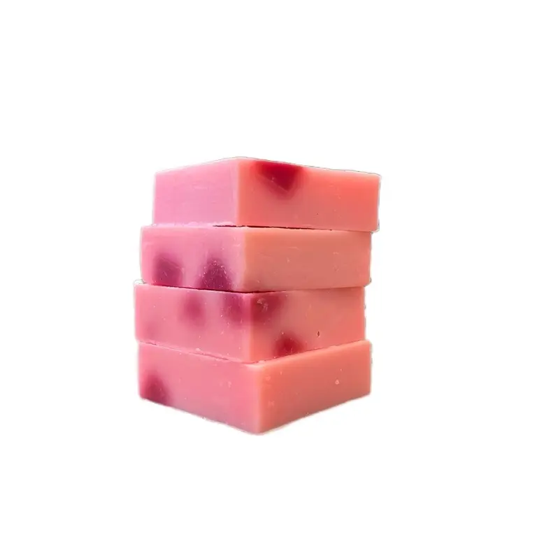 Rose Bouquet Natural Soap - Elegant Floral Design - Ideal for Daily Use - Natural Ingredients - Versatile Fragrance