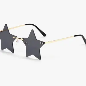 Back to school sunglasses for travel use, Gifts for him, Fashion Fall/Summer 2025 geometric frame, star shaped, Glasses trend, travel accessory