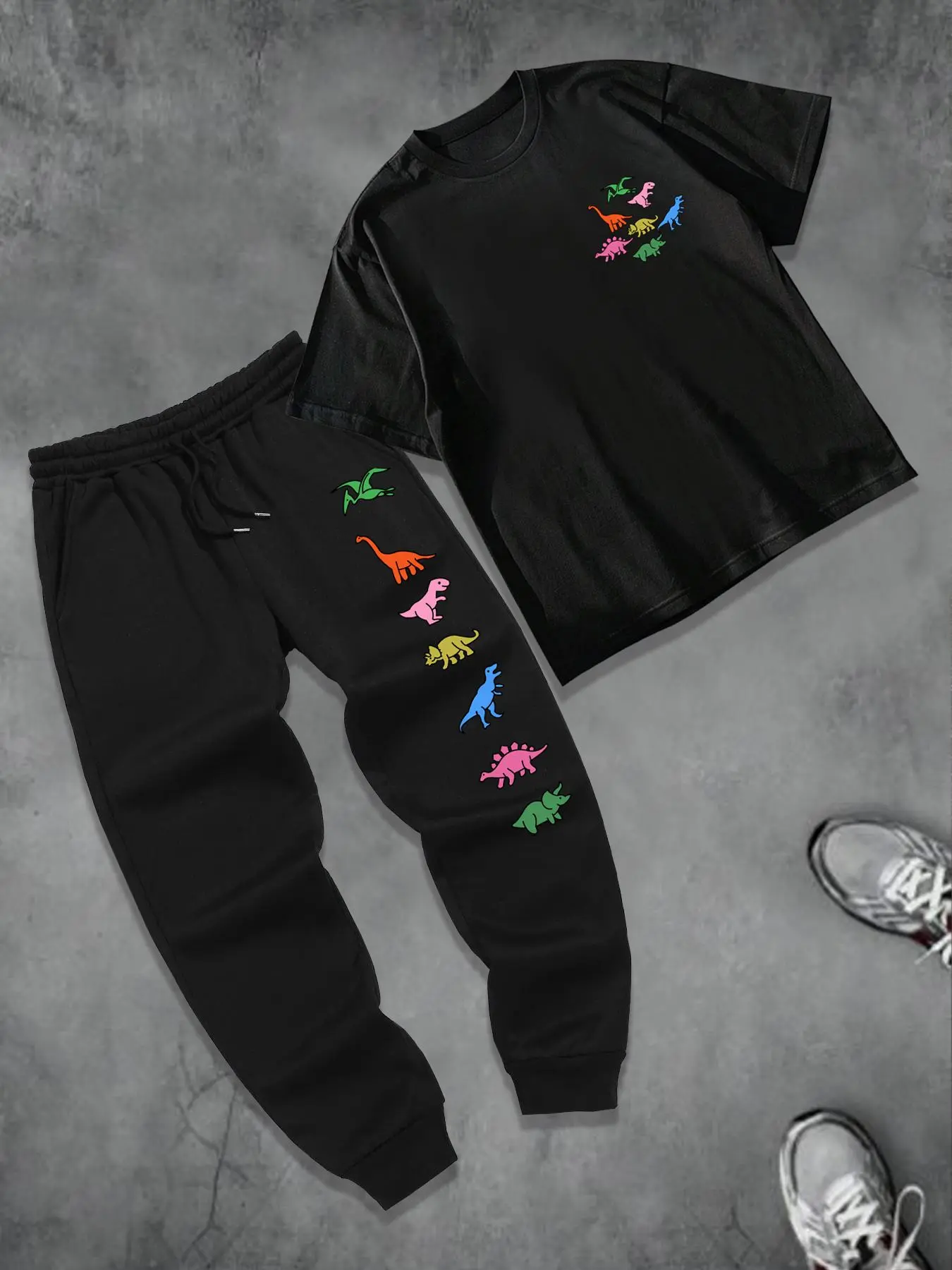 Men's Dinosaur Print Short Sleeve Tee & Pants Two-piece Set Clothing Sets, Regular Fit Casual Round Neck T-shirt & Trousers, Men's Summer Clothes for Daily Wear