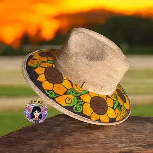 Sombrero gamuza bordado