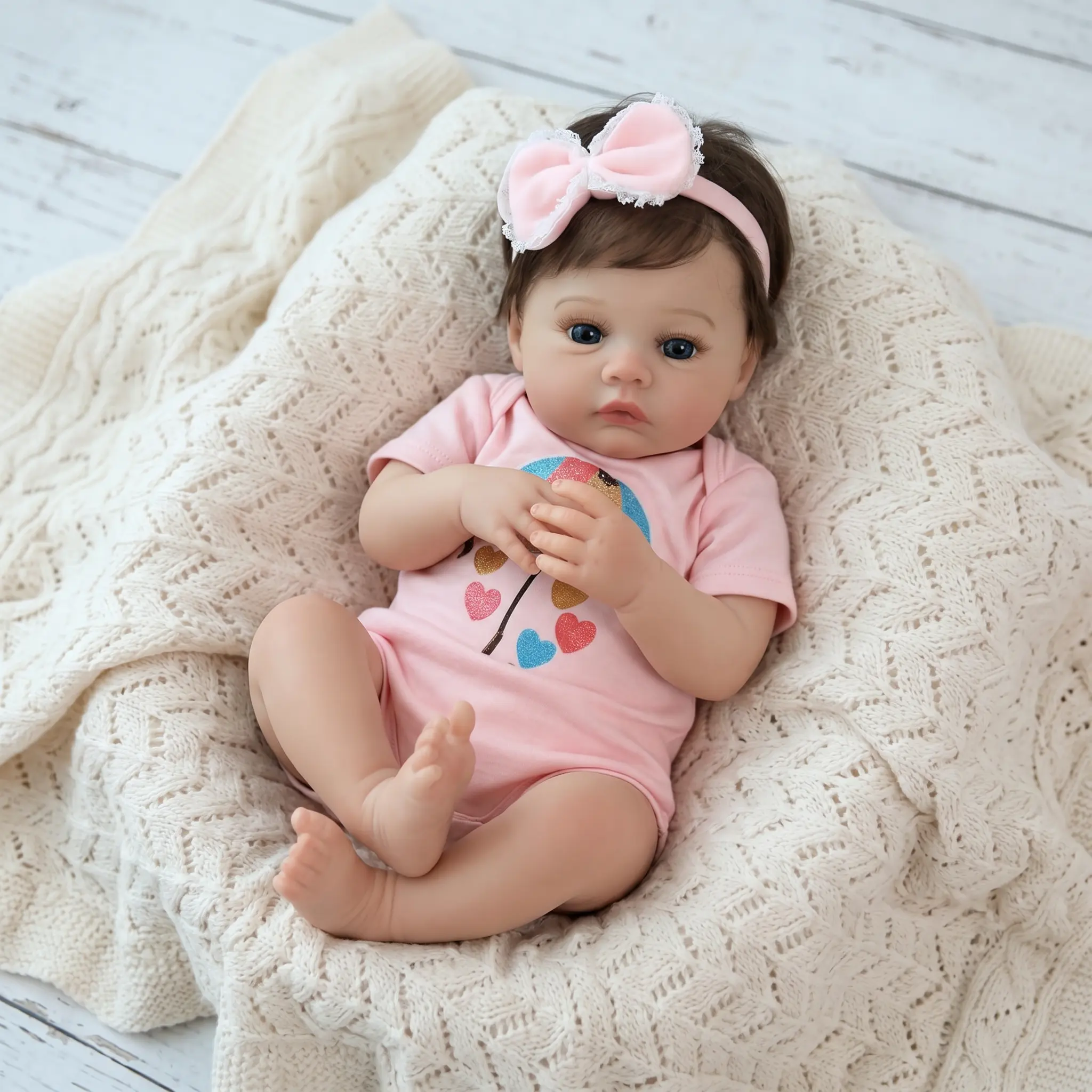 Lifelike Reborn Baby Dolls 18Inch  Real Life Baby Dolls with Full viny body for Mother's Day Valentine's Day Children's Day & Christmas
