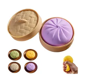 Giant Dumpling Squishy Fidget Toy with Steamer Case - Jumbo Steamed Bun Sensory Stress Relief Ball - Novelty Desk Squeeze Anxiety Relief Gift for Adults & Teens (Purper)