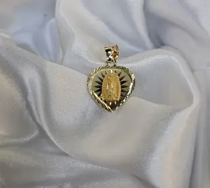 Dije pequeño de la virgen oro 14k