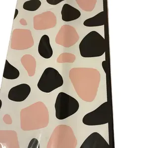 Papel coreano  ideal para tus arreglos de rosas, color de vaquita