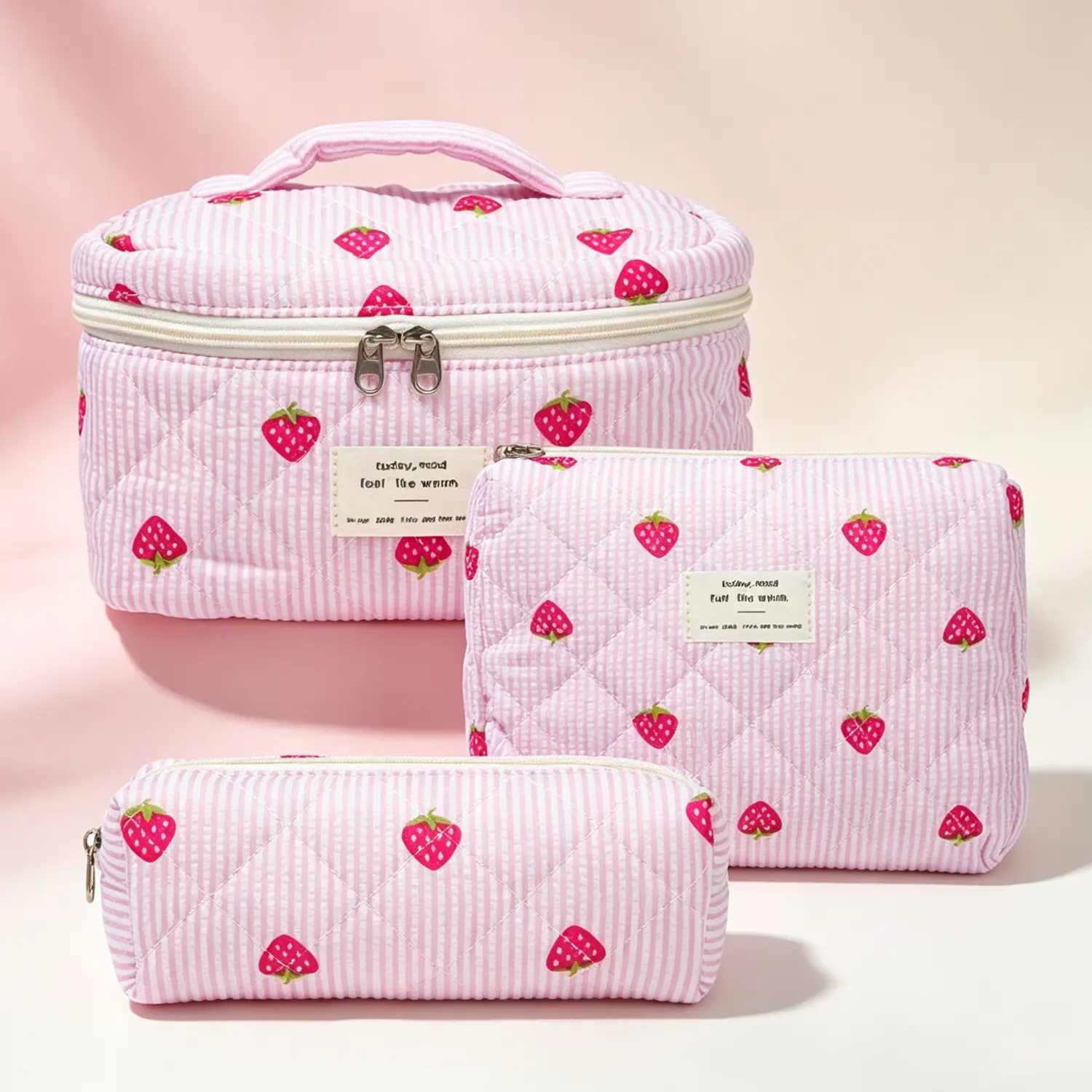 Padded Cotton Cosmetic Bag Set Floral Quilted Makeup Organizer Set Strawberry pattern cosmetic bag 3 Counts Travel Cosmetic Bags multi-functional 3pc  set pouch  organizer  singles