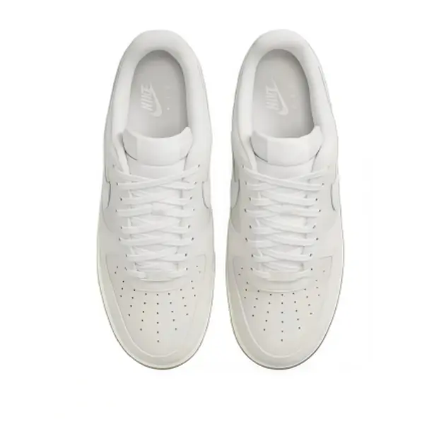 Unisex Off White Suede Low Top Casual Sneakers, Vintage Cream Midsole Retro Street Skate Shoes, Cushioned Soft Sole Daily Walking Trainers for Men Women
