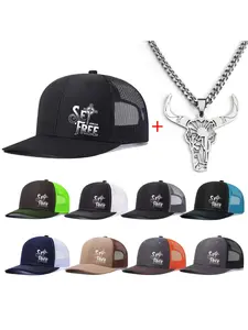 Unisex Baseball Cap Adjustable Snapback Cap & Bull Head Necklace Set, Casual Fitted Design, All-Season Wear, Random Print, Adjustable Fit, Ideal for Men & Women