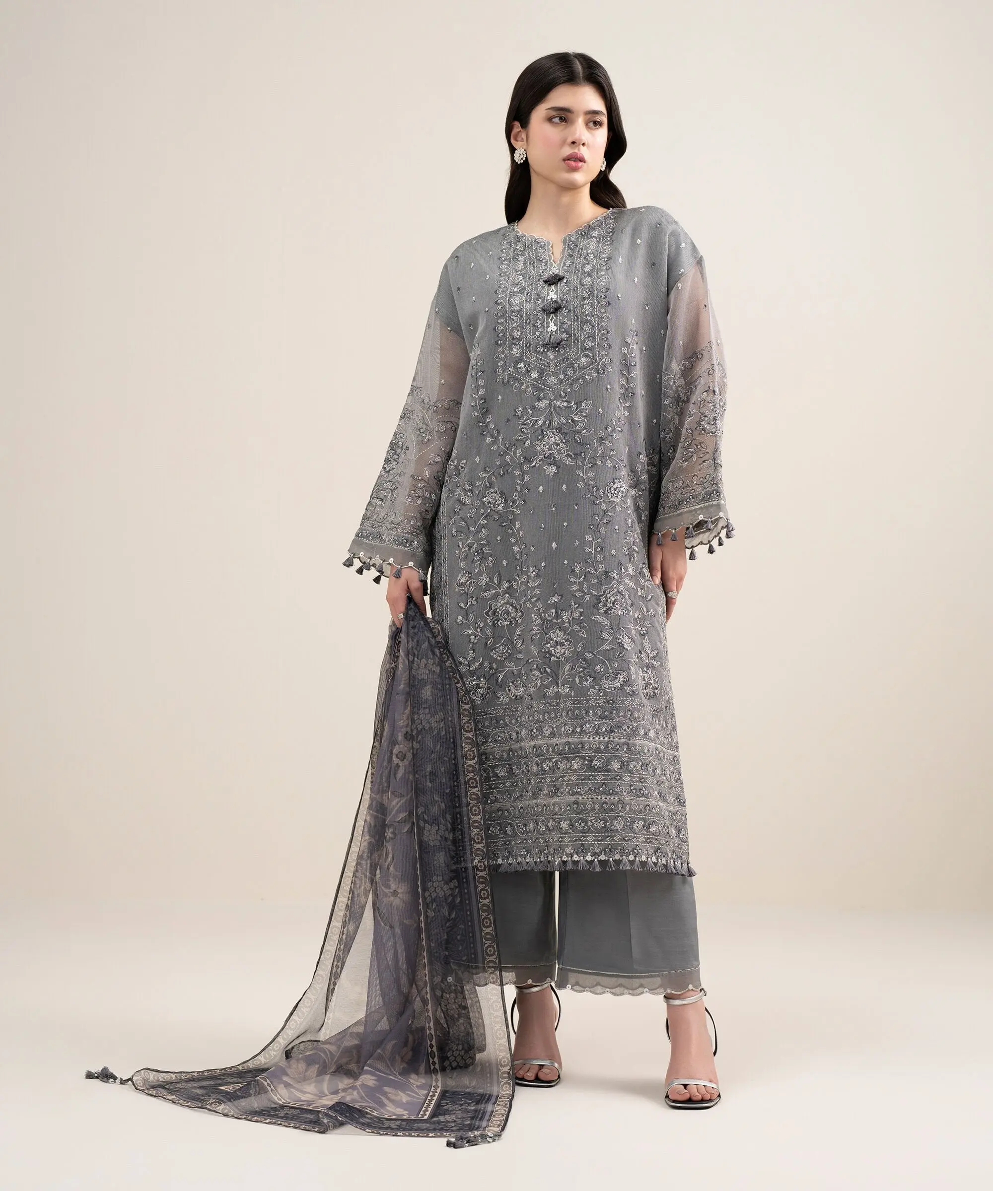 Sapphire Stitched Blended Viscose Khaddi Net 3 Piece U3FE-LXS26V4-11 J(43) NY 109