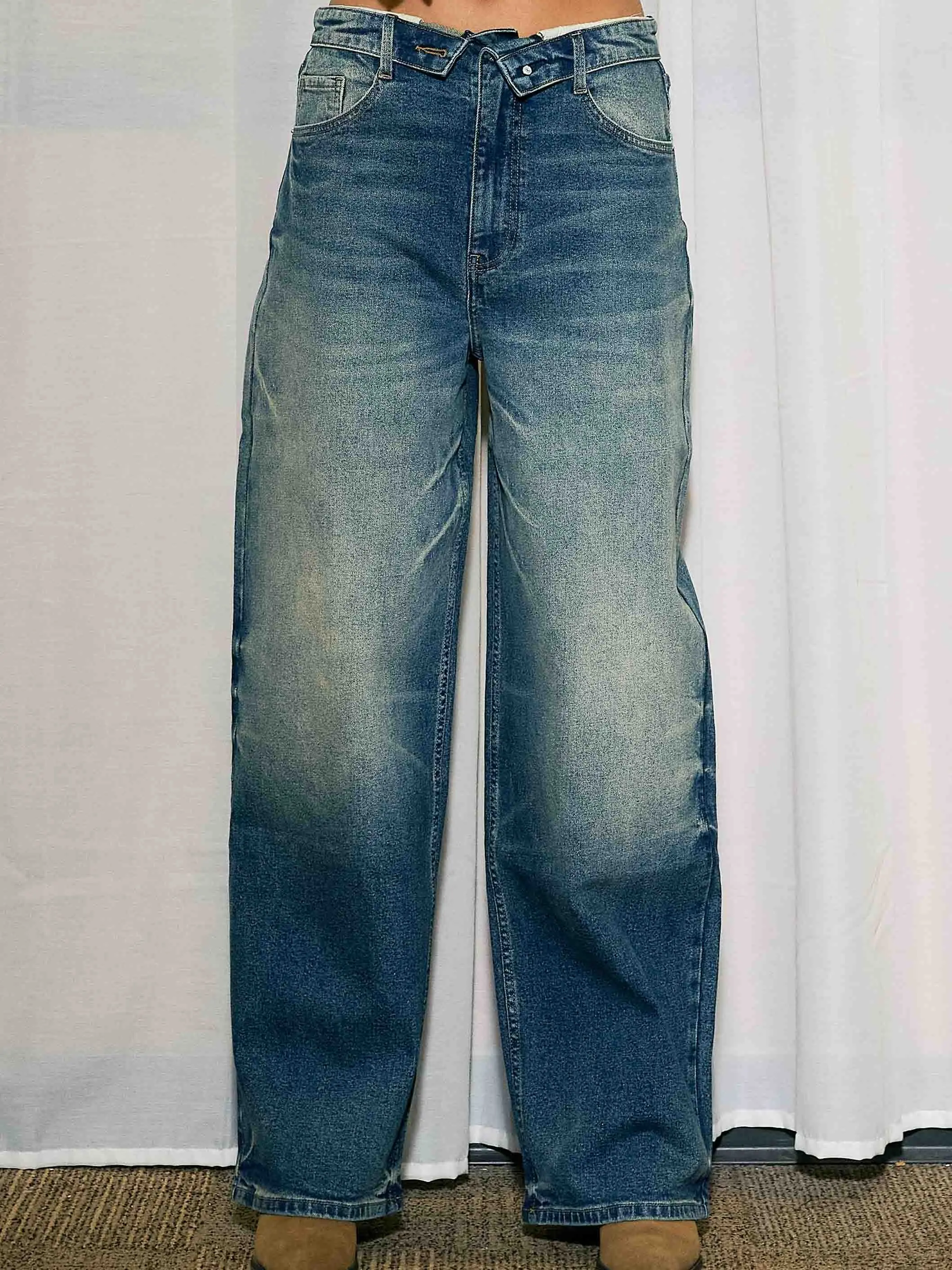 [XPT778] Low-Rise Folded Waist Baggy Jeans