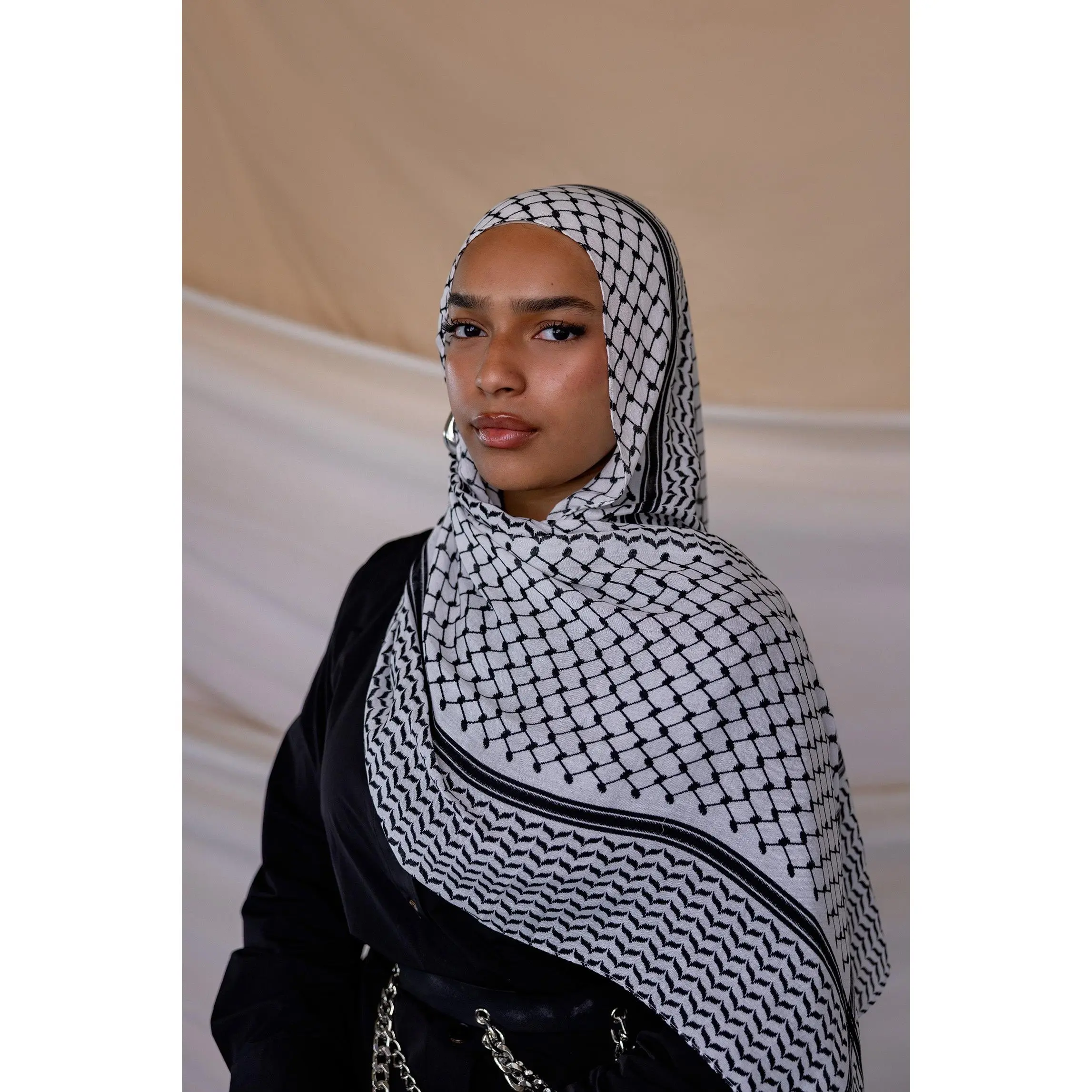 VELA Kuffiyeh Print Modal Hijab - Black and White Square Modesty Hijab Wrap, Lightweight with a Smooth Drapey Feel for Casual Wear, Works Across Everyday Wear