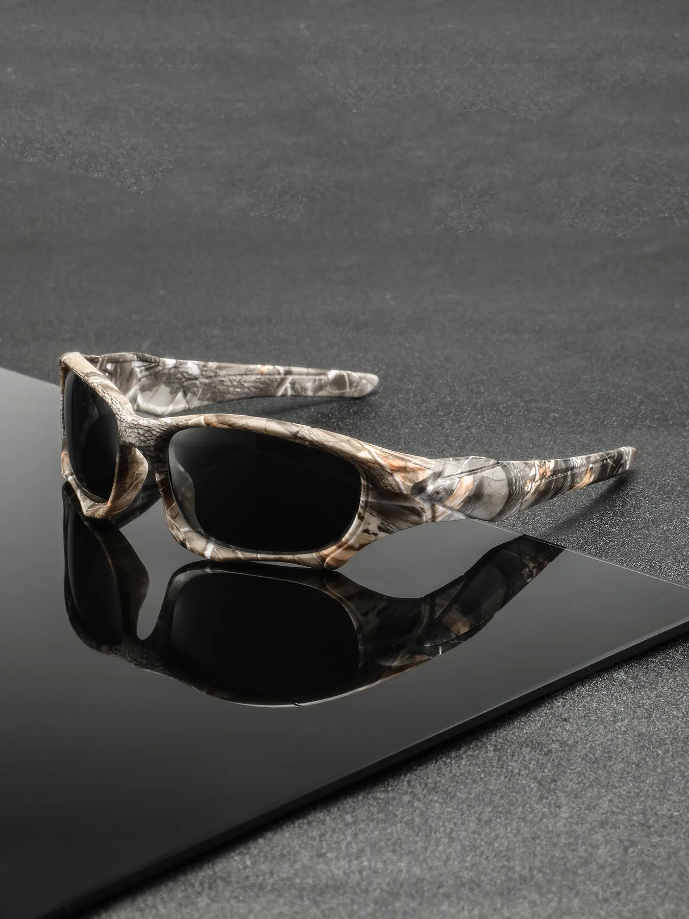 ree様 Men's Plastic Square Cyberpunk Glasses, High-End Trendy Casual