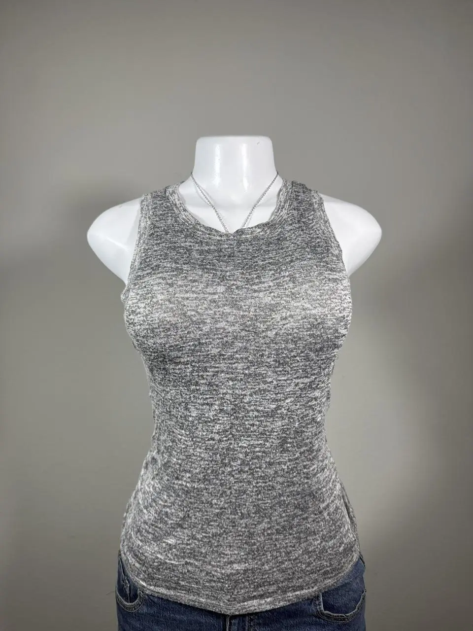 Vintage Aéropostale Grey tank top – Women's Used Clothing