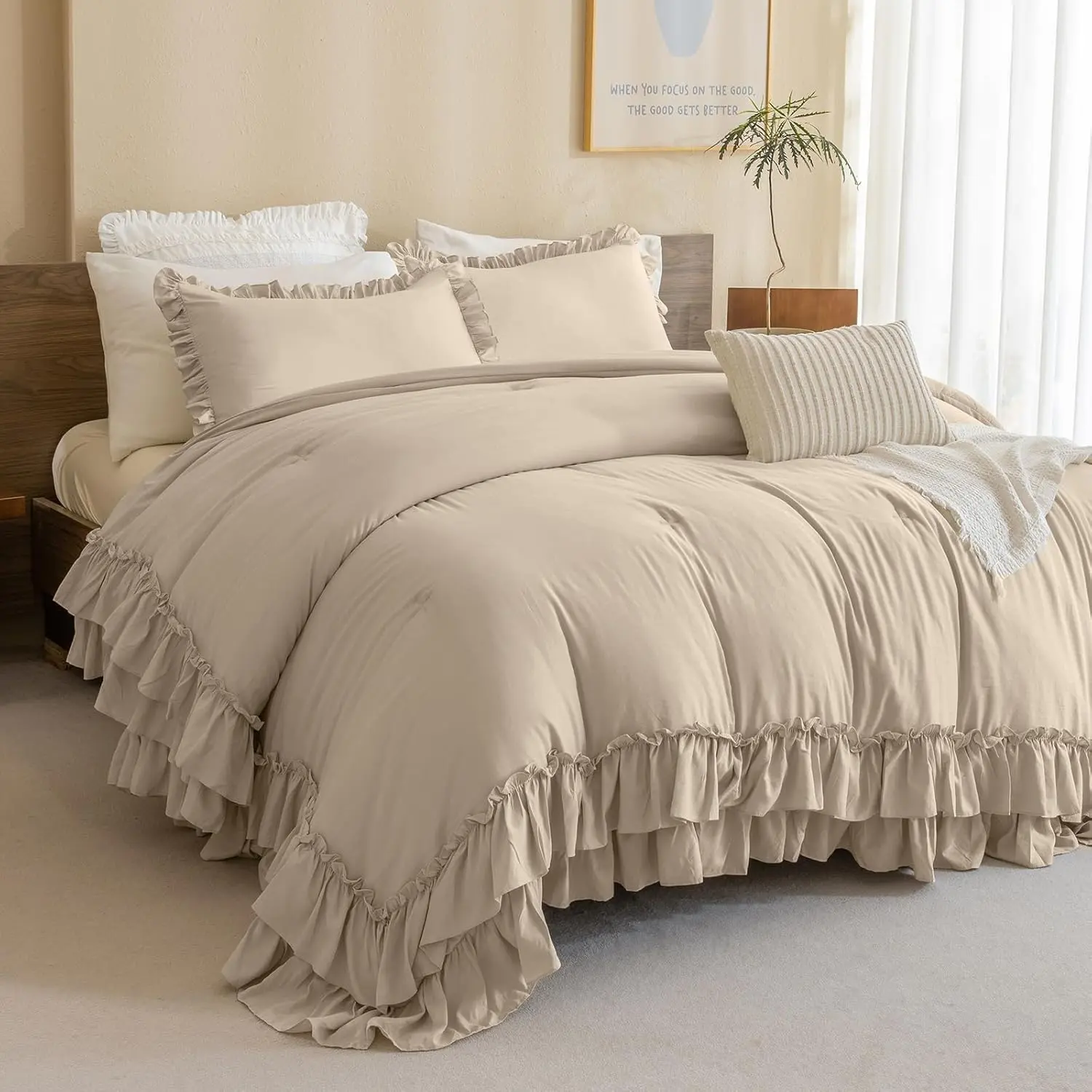 Queen Ruffled 3-Piece Bedding Set - Shabby Chic Farmhouse Boho Rustic Vintage Style, All Seasons Ultra Linen Feel Fluffy Bedding, Handmade Hem (1 Ruffle Comforter + 2 Pillow Shams)