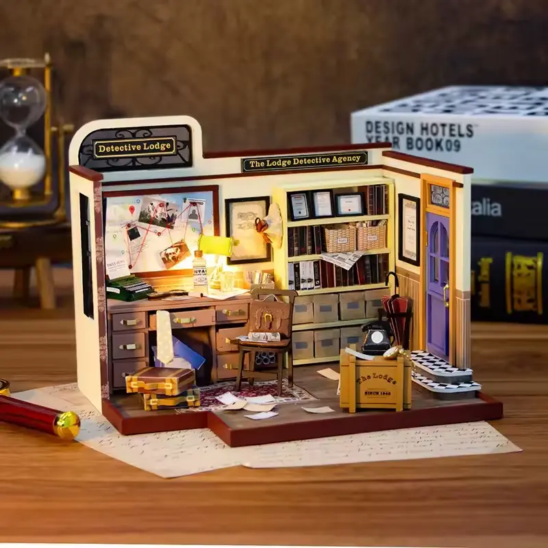 Detective Lodge Miniature Dollhouse Kit by Wizardi F07M51-82-PC2308