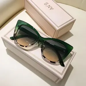 1 Pair of Women's Cat Eye Gradient Glasses, simple design, suitable for comedy party and daily wear, enhance fashion charm and eye protection.