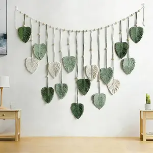 Bohemian-Style Woven Leaf-Shaped Wall Hanging, for Bedroom Kitchen Dining Room Bathroom, Rustic Decor, Hand-Woven Artisan Craft, Lightweight Easy to Hang, Natural Earthy Texture, Mother's Day Housewarming Summer Home Refresh Gift