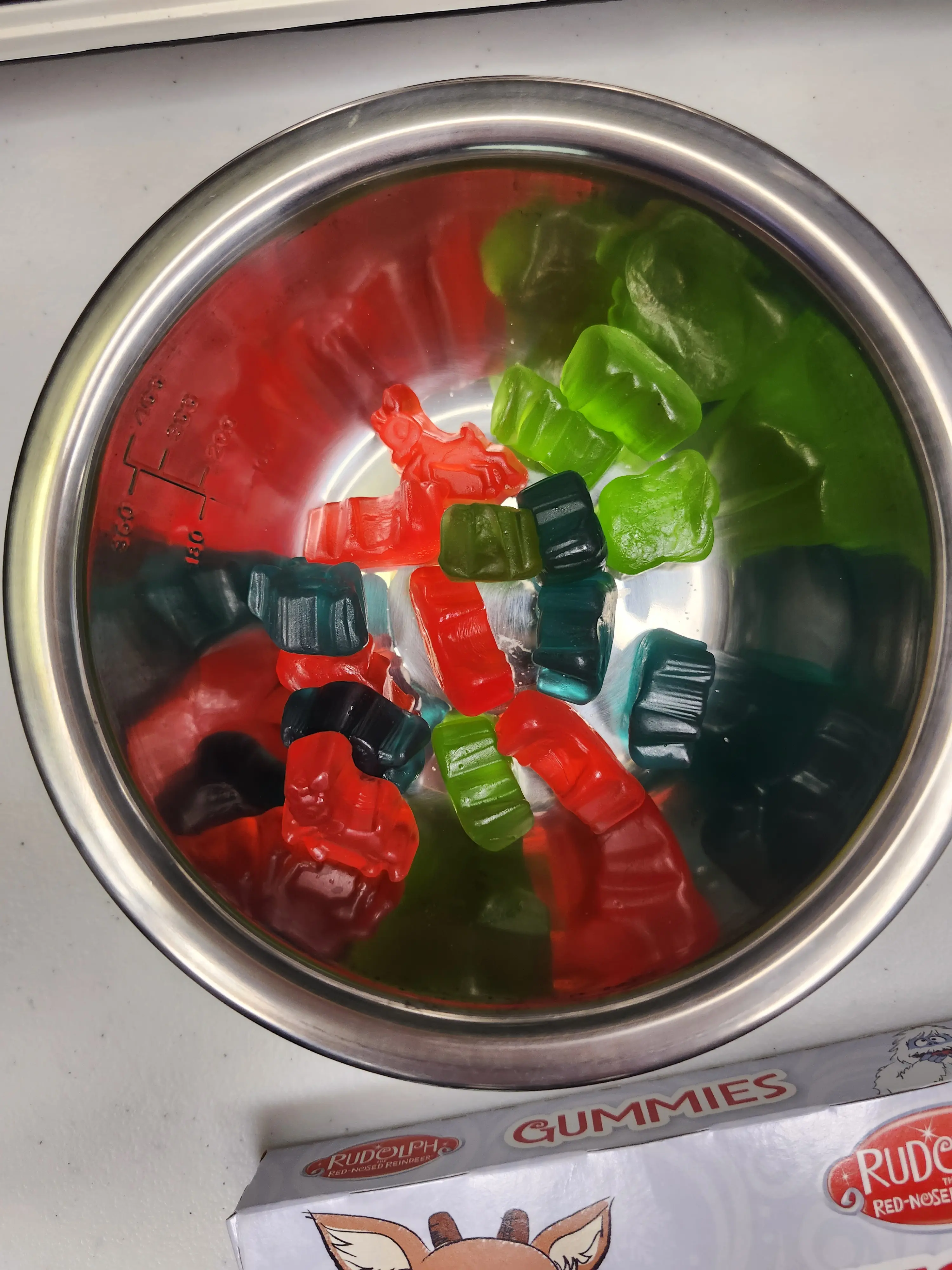 rudolph the red nosed reindeer gummies limited time only