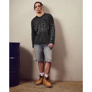 Hollister Low-Rise Medium Wash Baggy Jean Shorts