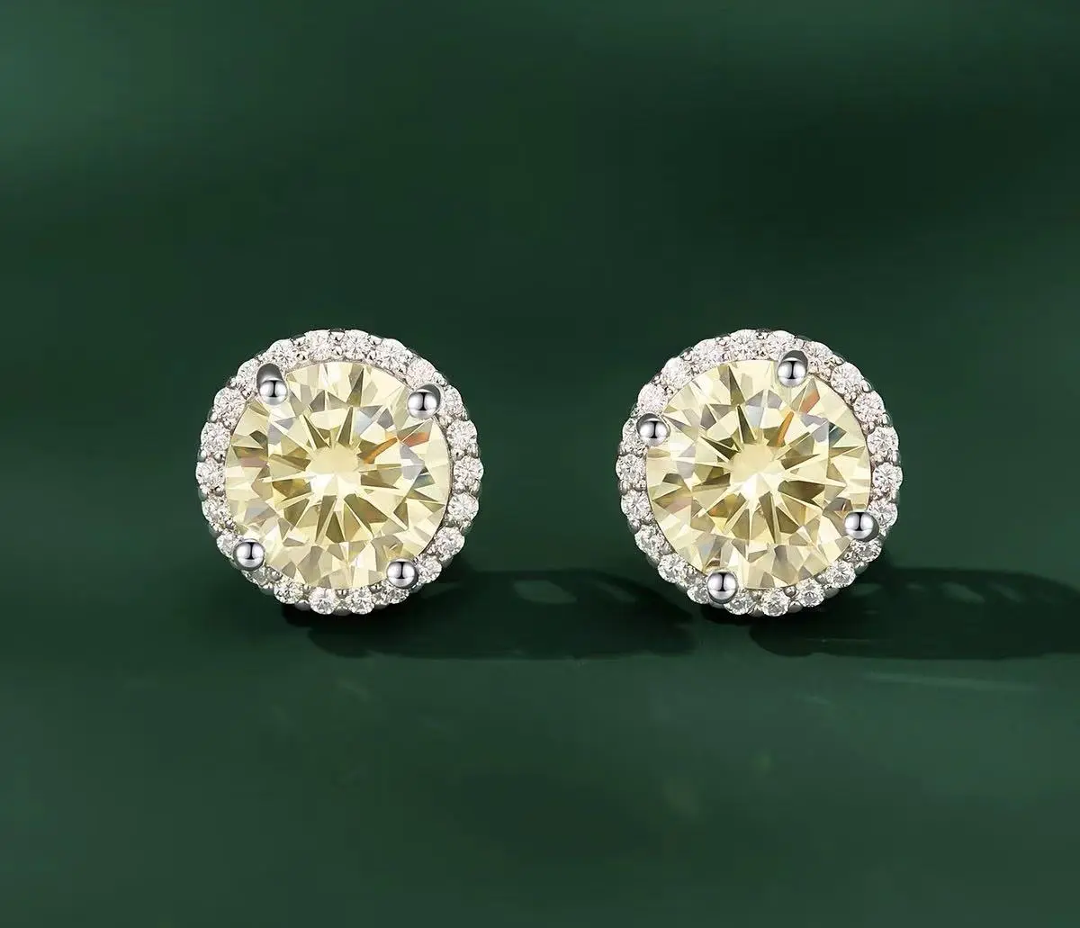 E083 Iced VVS  Cluster Earrings S925 Sterling Silver Hypoallergenic For Men Women