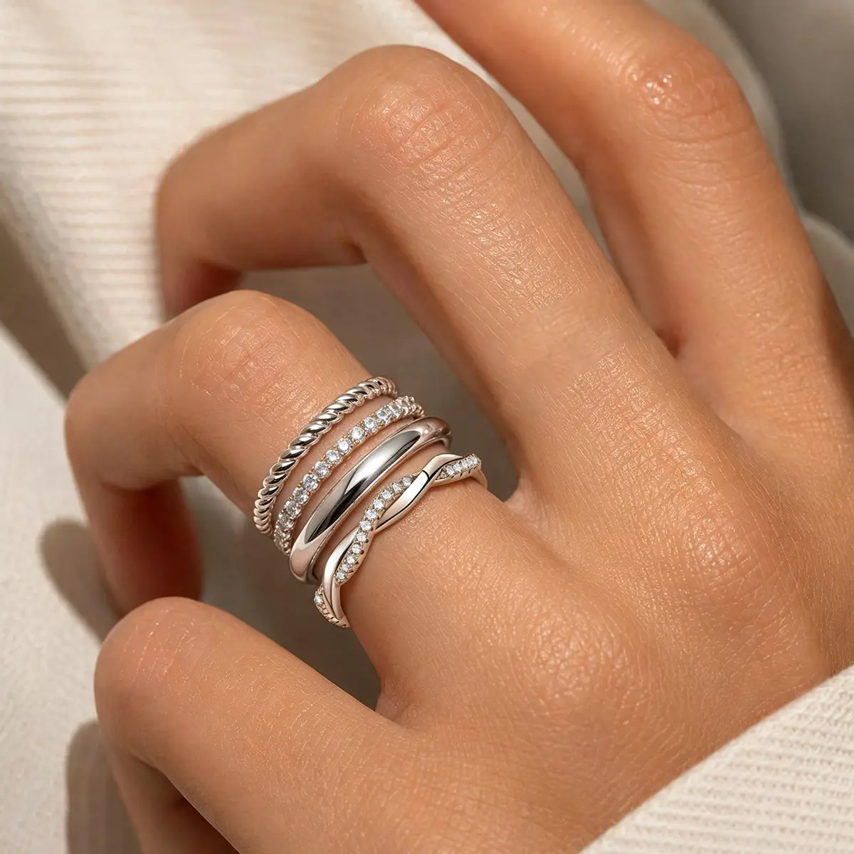 Silver Ring Set for Women, 4PCS Thin Stackable Rings Cubic Zirconia Thumb Ring Set Engagement Statement Wedding Bands for Women Size 7/8/9