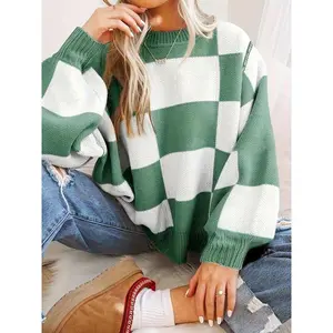 Plus Size Women's Check Print Sweater, Fitted Casual Knitwear for Fall & Winter, Stylish and Comfortable Pullover