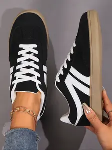 Women's Black & White Color-Block Lace-Up Sneakers, Soft Soled Sneakers, Low-Top Casual Walking Shoes, Comfortable Breathable Colorblock Sneakers, Versatile Round-Toe Leisure Shoes, Lightweight All-Match Running Shoes