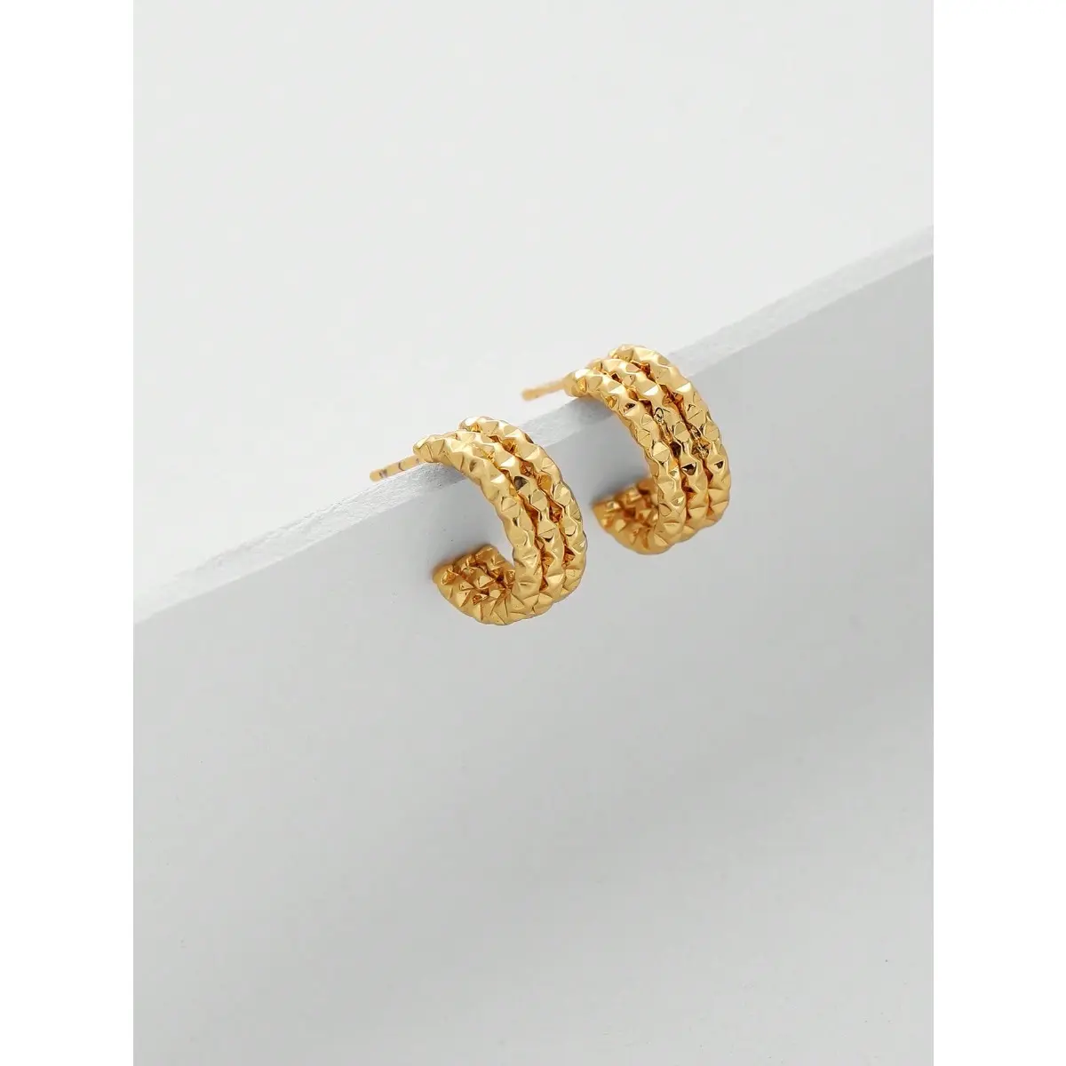 Women's C-Shaped Elegant Minimalist Earrings - Golden Brushed Finish Metal Earrings with Textured Surfaces, Unique Geometric Design for Daily Wear & Special Occasions, C-Shaped Earrings