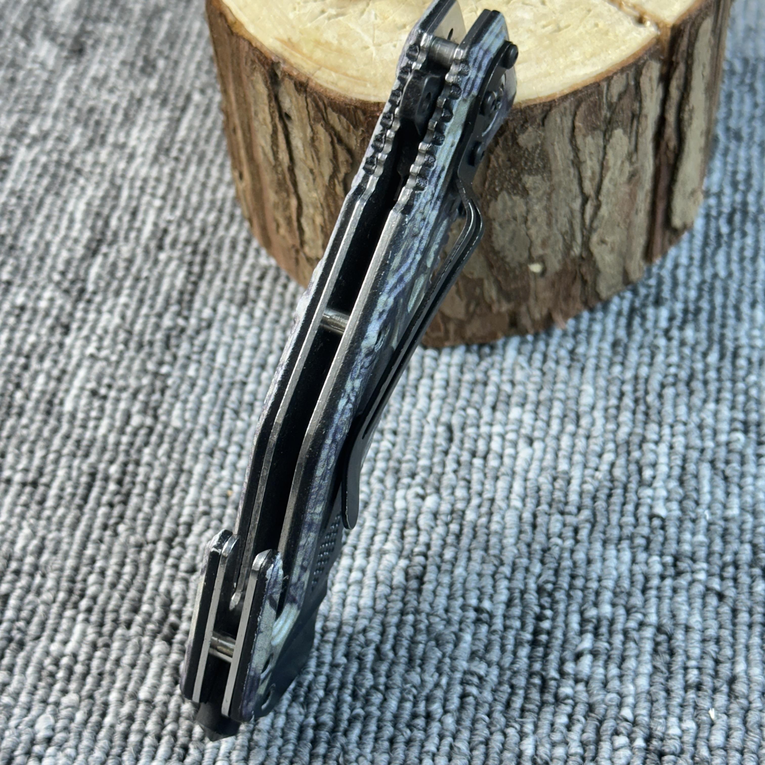 High Quality Camo Tactical Folding Knife with Serrated Blade for Outdoor Hunting Camping