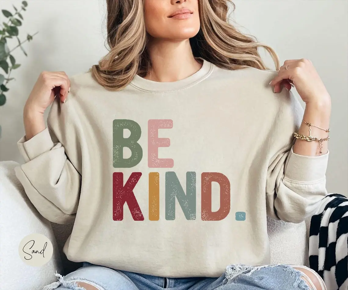 Gildan Women's Essential Round Neck Long Sleeve Sweatshirt - Smooth Spandex-Yarn Fabric, Light Cotton-Polyester Blend, Ribbed Details, Fitted/Oversized Casual Sand Tops, Eco-Friendly, S-5XL Women's Clothes, Cold Wash, Chinese New Year/Easter Wear