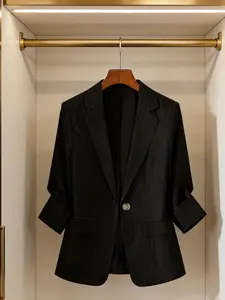 A women's light mature suit jacket, Blazers, new fashion style with seven quarter sleeves and cinched waist to show slim commuting temperament. A casual small suit suitable for spring and autumn, home, indoor