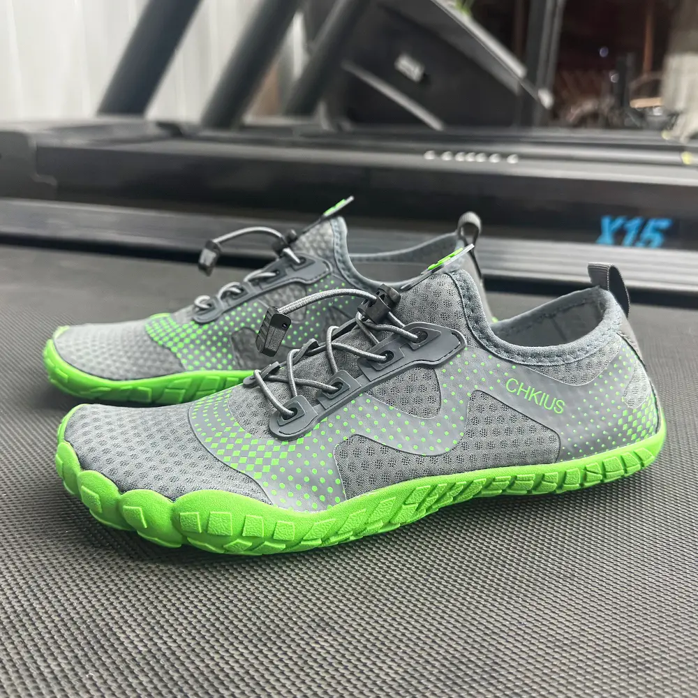 Minimalist Water Shoes for Men - Non-Slip, Lightweight for Swim Men’s Barefoot Water Shoes Quick Dry for Beach & River Trekking
