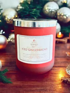 Iced Gingerbread Candle – LIT Simply Red Luxury Candle - Iced Gingerbread Scent