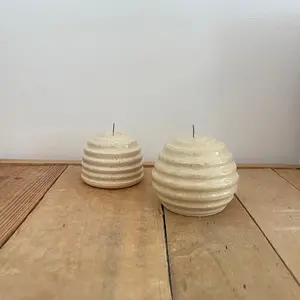 Boule candle holder