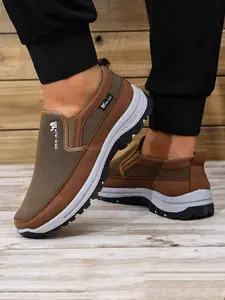 Men's Casual Shoes, Breathable Mesh Lightweight Comfort Sports Shoes, Anti-Slip Slip-On Walking Shoes, Slip Resistant Shoes, Ideal for Daily Wear and Commuting