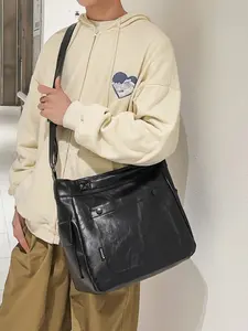 1pc Men's One Shoulder Tote Bag Solid Color PU Zipper Closure Durable Waterproof Multi Interval Storage Large Capacity Suitable for Daily Commuting, Business Travel, Shopping Men's One Shoulder Tote Bag Classic Casual Shoulder Bag