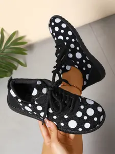 2026 New Versatile Polka Dot Shoes, Lightweight Flat Casual Shoes, Daily Student Thin Sole Trainers for Women, Summer Fashion
