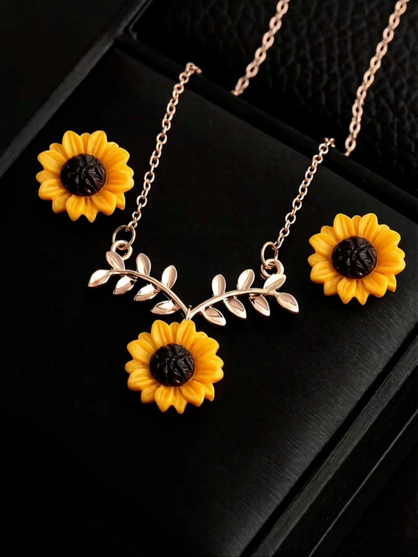 Sunflower Necklace Earrings Set, Personalized Wedding Vacation Jewelry, Boho Jewelry Set, Fashion Accessories for Women, Spring Summer Season, Pendant Jewelry Set