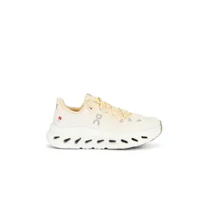 On Cloudtilt Sneaker in Blonde & Dew On Cloudtilt Sneaker in Blonde & Dew