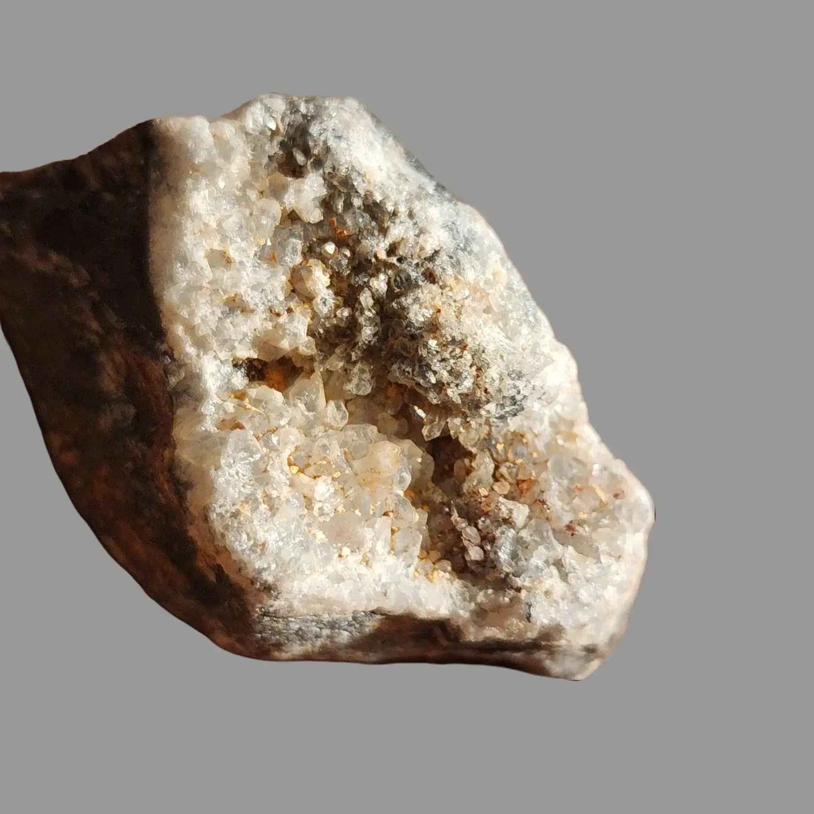 Rolling Hills AZ Crystals, Terraced Drusy Formation – 40 g