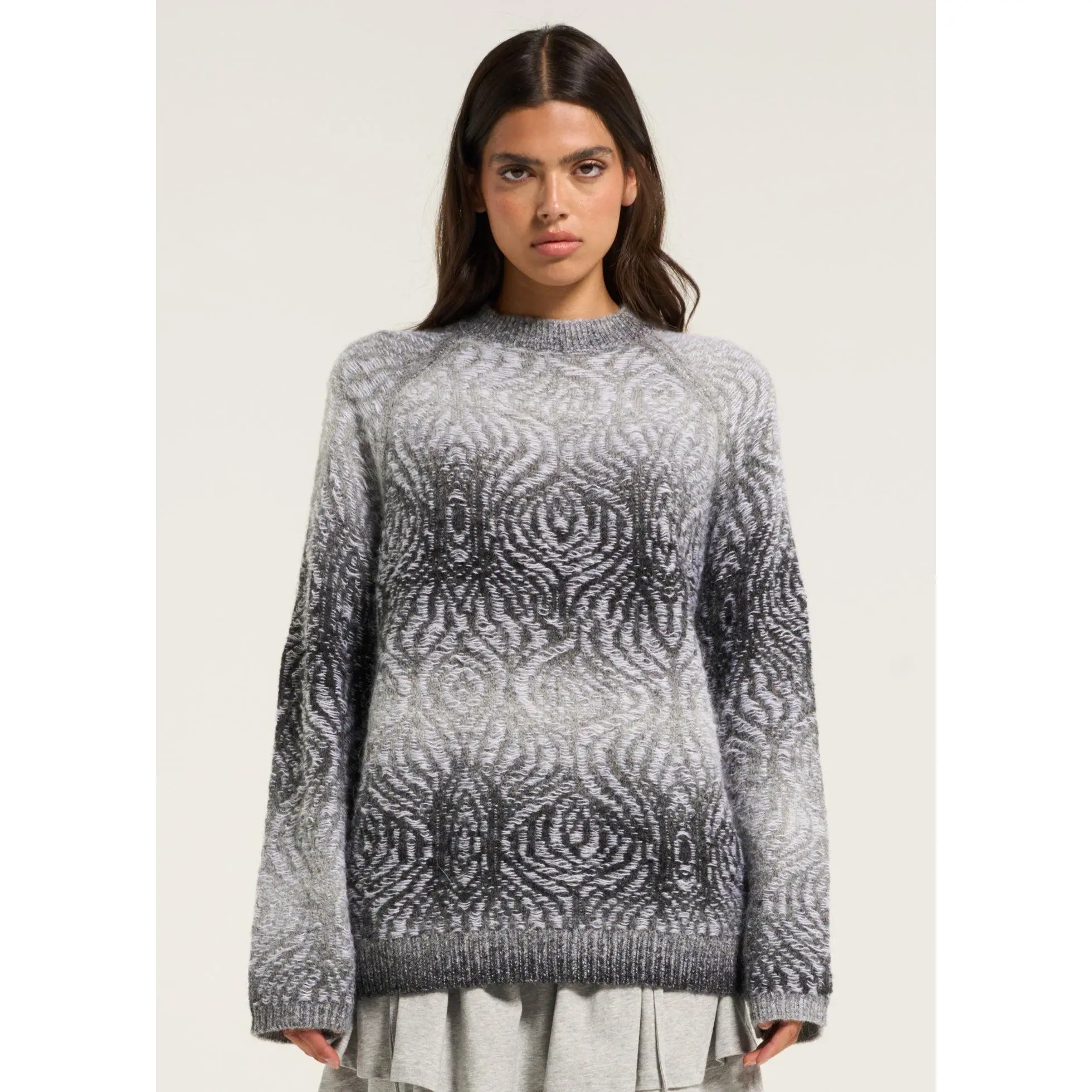 VIAVIA Oversized Crewneck Sweater in Grey Ombre