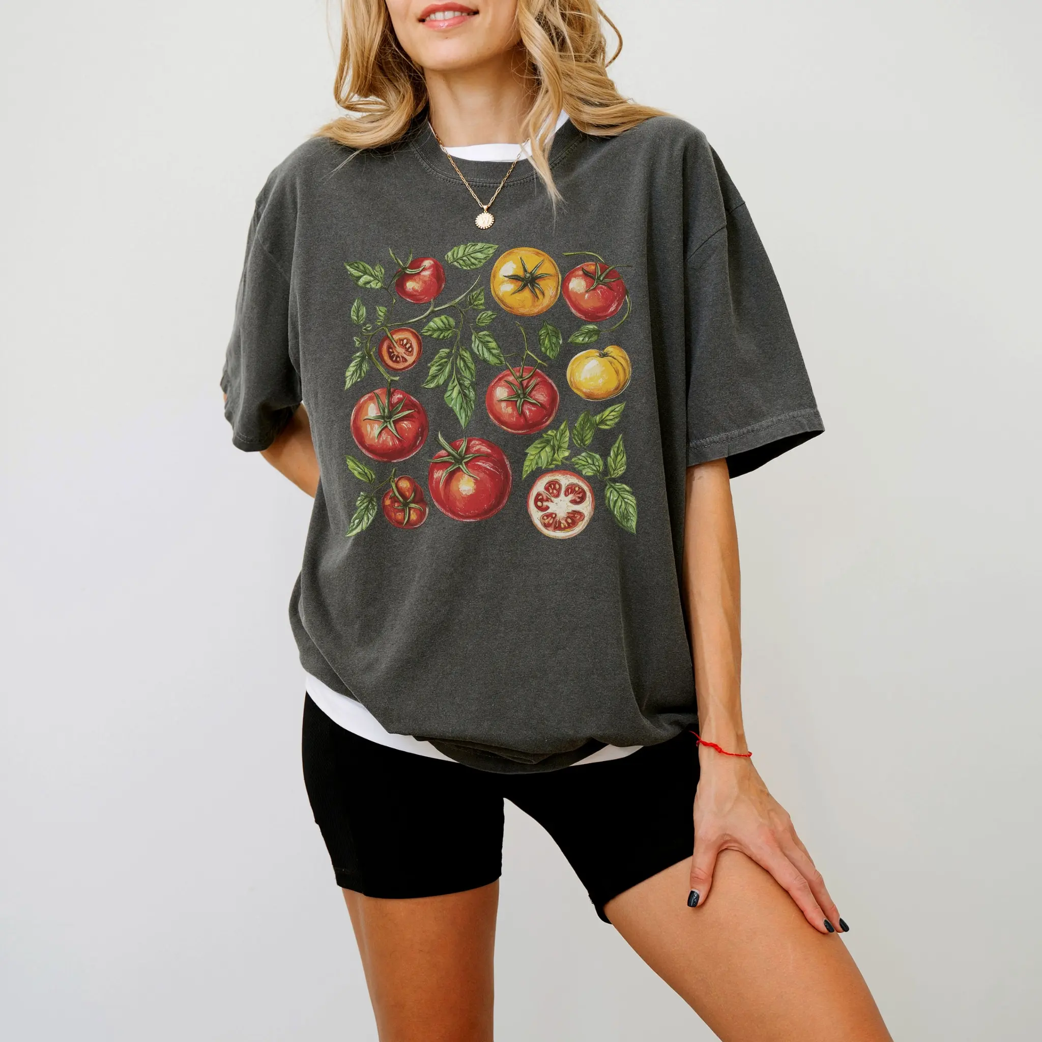 Tomato Tshirt, Cute Whimsical Tomato Garden Print Tee, Vegetable Garden Gift, Tomato Girl Aesthetic Cottagecore Vegetable Fruit Vegan Gifts