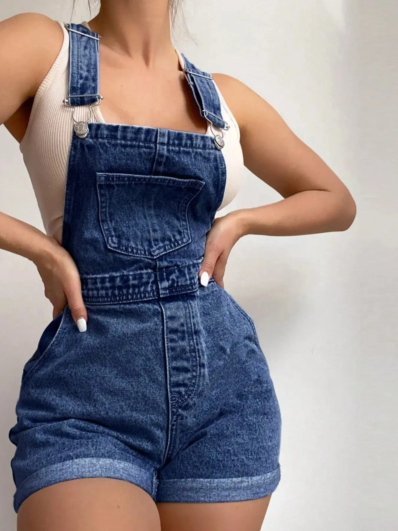 Vintage Washed Denim Bib Shorts Overalls for Women, Adjustable Straps, Multiple Pockets, Rolled Hem, Wide Leg, Casual Everyday Wear