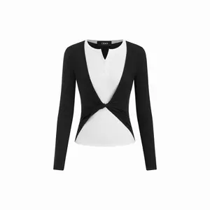 Cider Colorblock Twisted Long Sleeve Top