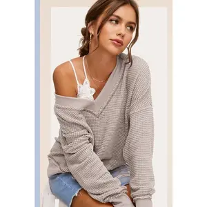 LEXI LOOSE FIT V-NECK WAFFLE TEXTURED LONG SLEEVE TOP