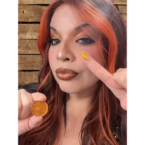 Duo Chrome Eyeshadow Shade Abundance