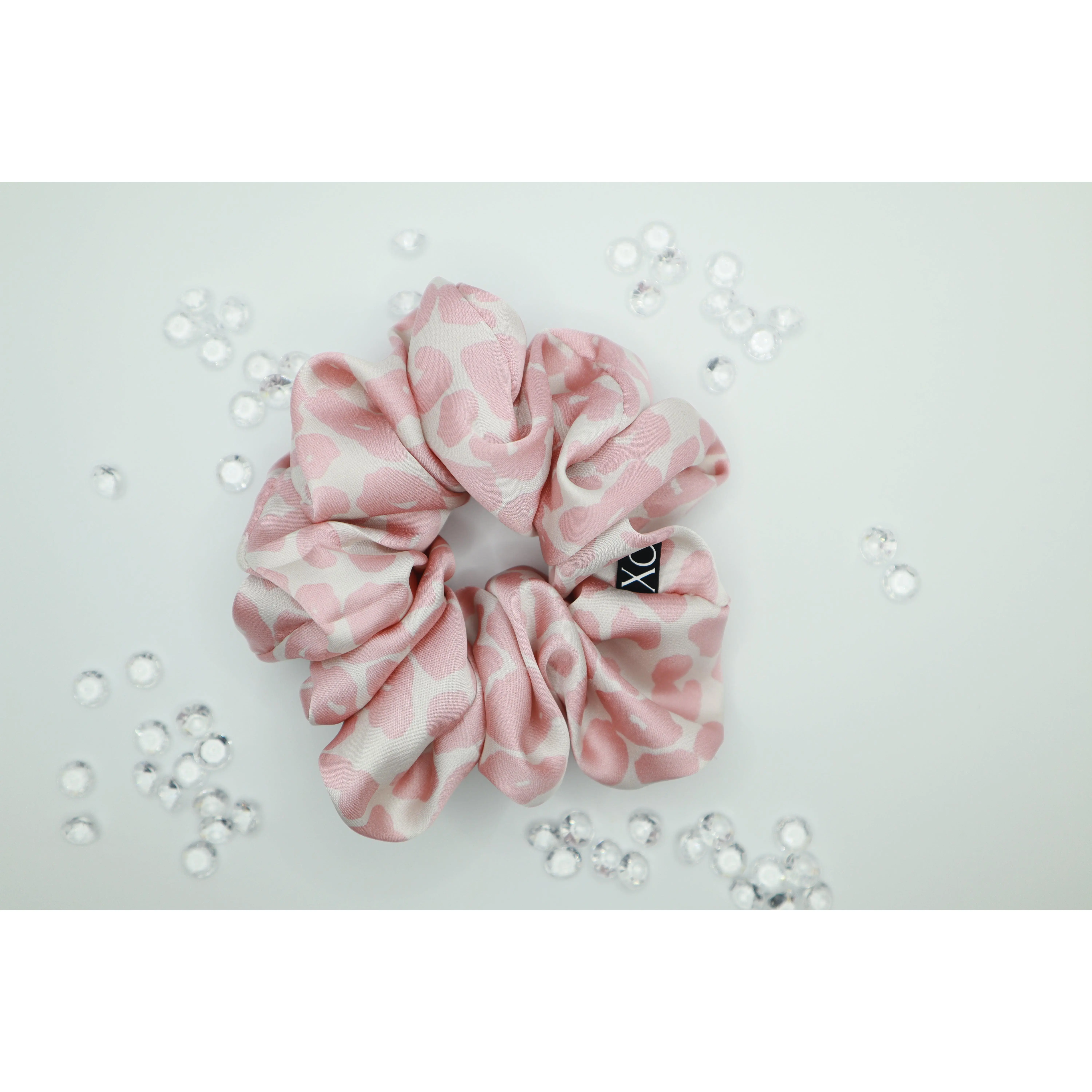 Daisy - Oversized Scrunchie Lightweight Satin Leopard Print in Light Pink 💕✨