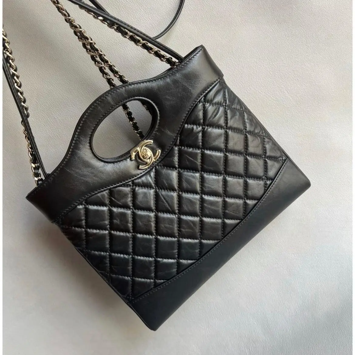 Pre-owned CHANEL 23A Mini 31 Handbag Classic Crinkled Calfskin Leather, Crinkled Texture, Black & Gold Hardware, Chip Version 2601984