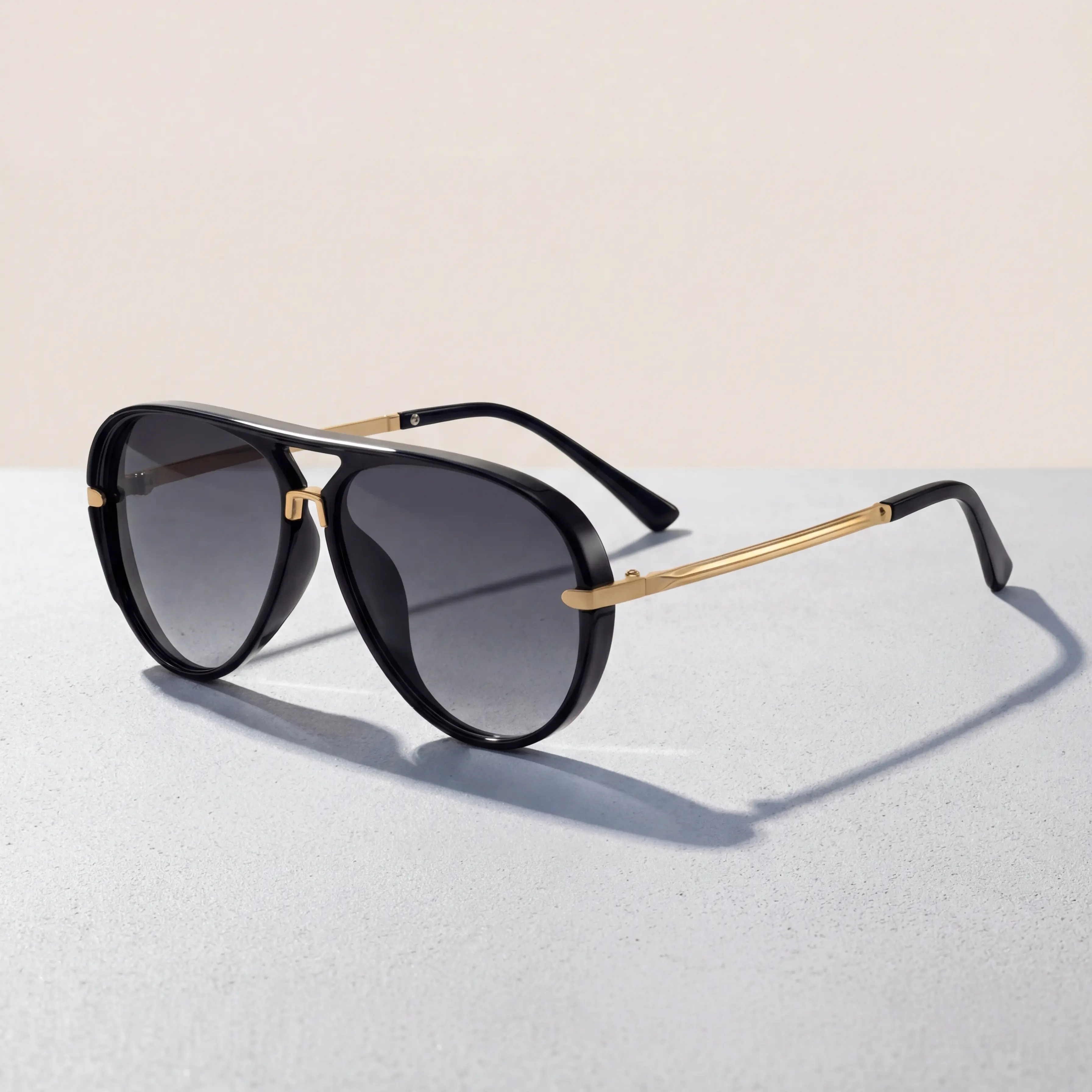 Aviation Sunglasses Women Brand Designer Pilot Sun Glasses Uv400 Simple Fashion Suitable Shades Gold Trim Black Frame Unisex