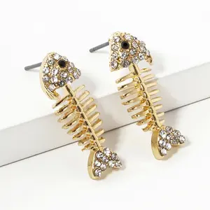 STONE PAVED FISHBONE STUD EARRINGS